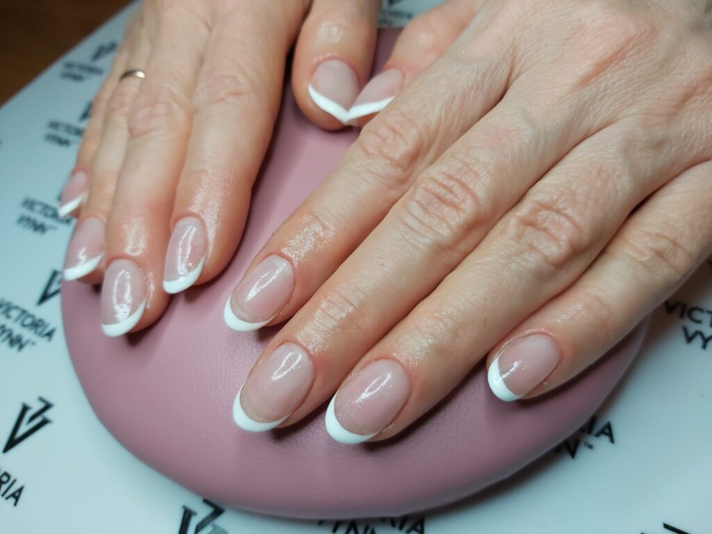 Blä - Blä - Bläää / Blä - Blä - Bläää / Blä - Blä - Bläää / Blä - Blä - Bläää / Blä - Blä - Bläää / Blä - Blä - Bläää